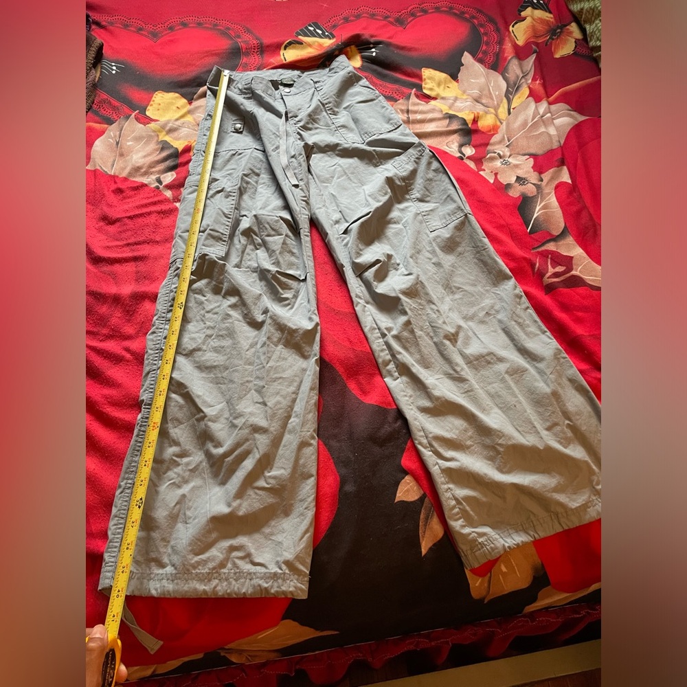 Women’s cargo pants